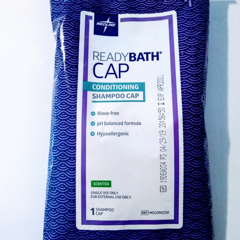 Conditioning shampoo cap